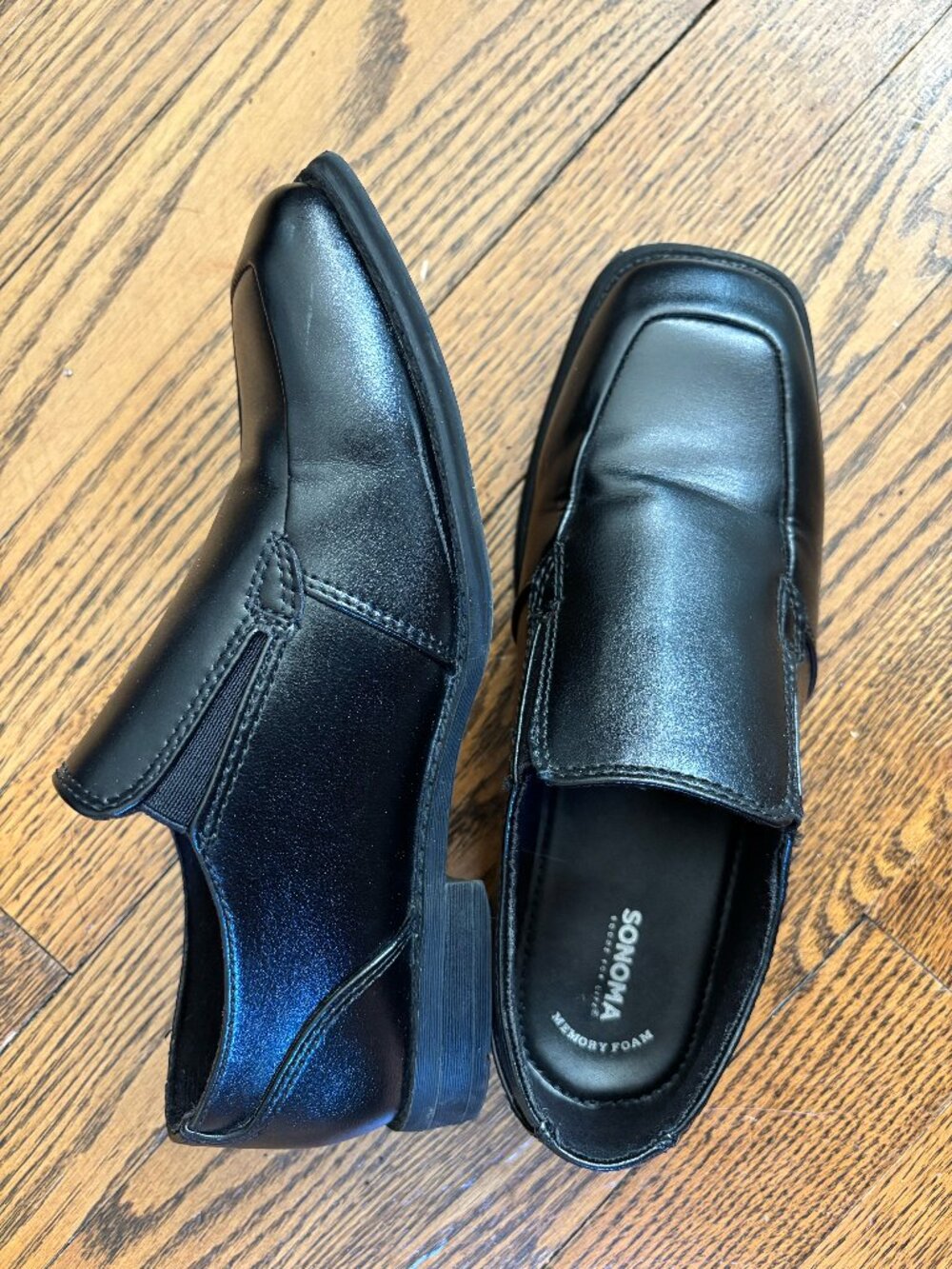 Boys Sonoma Black Slip-On Loafers Size 5 Med